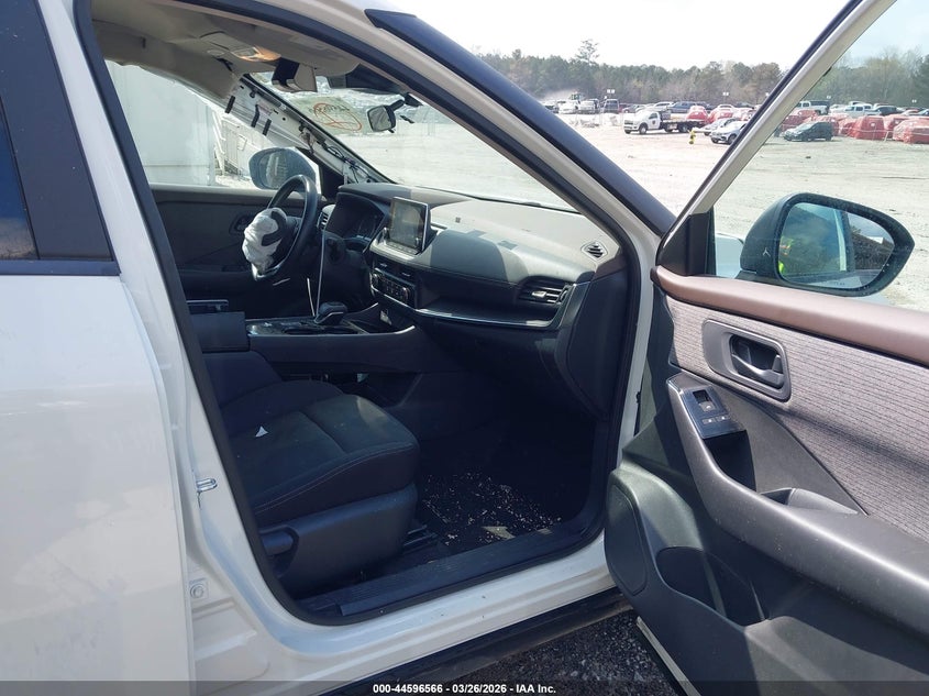 2023 Nissan Rogue S Fwd