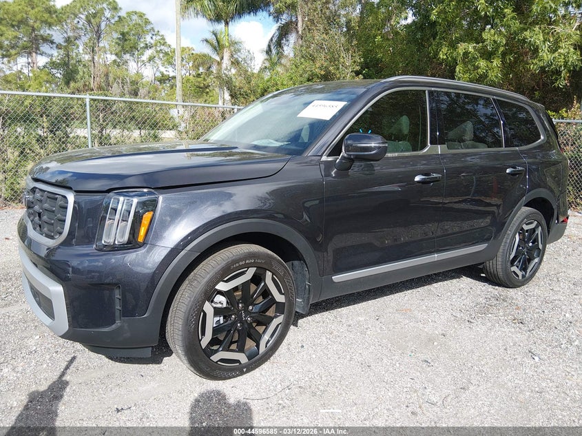 2025 Kia Telluride S