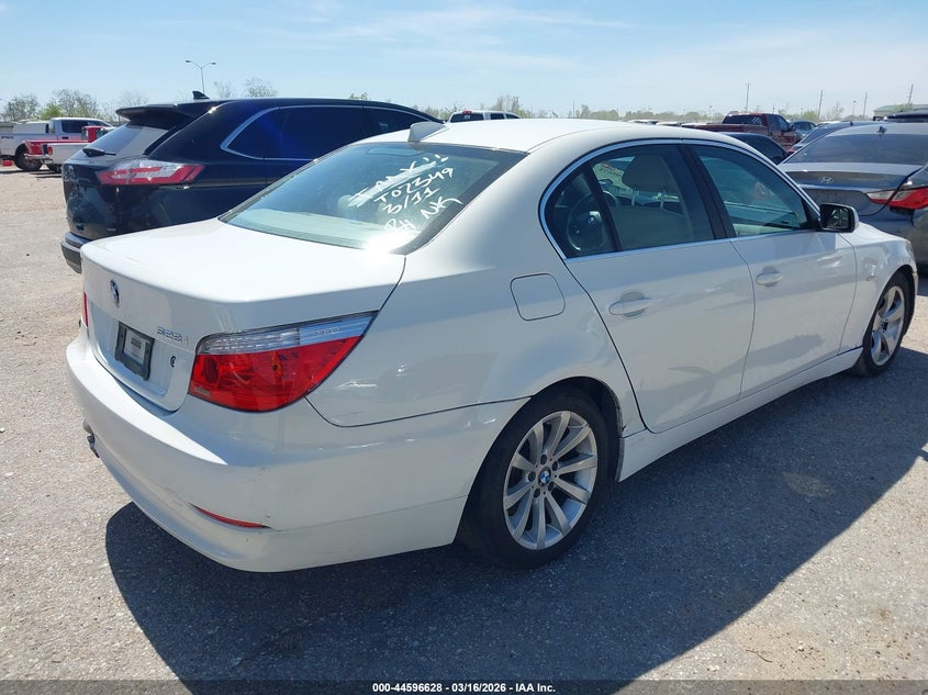 2008 BMW 528I