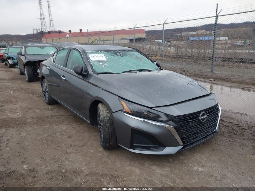 2024 Nissan Altima Sv Fwd