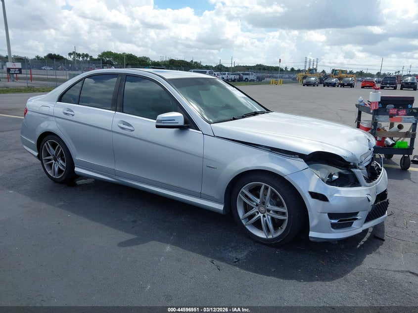 2012 Mercedes-Benz C 250 Sport