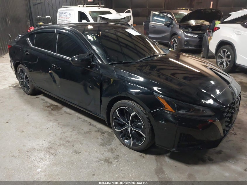 2025 Nissan Altima Sr Fwd