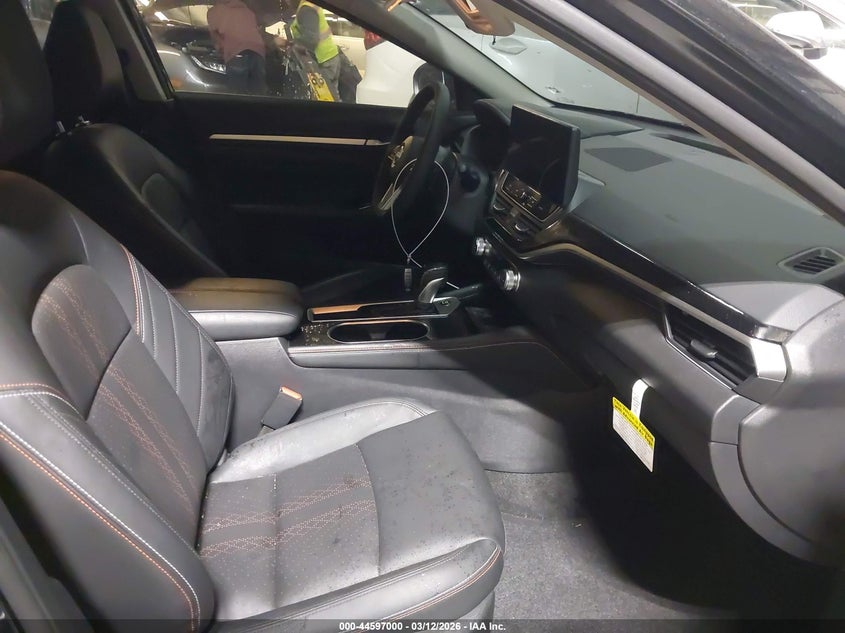 2025 Nissan Altima Sr Fwd