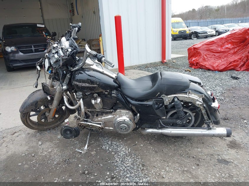 2020 Harley-Davidson Flhx VIN: 1HD1KBC13LB641231 Lot: 44597001