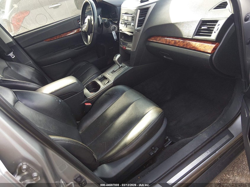 2011 Subaru Outback 2.5I Limited