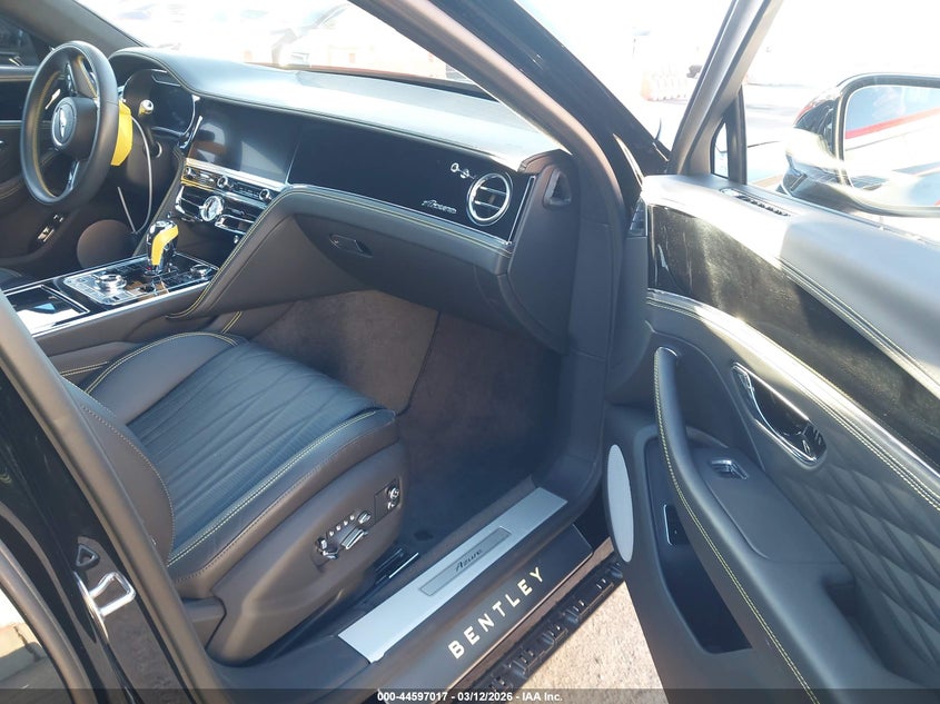 2023 BENTLEY FLYING SPUR SEDAN 4.0L V-8 DI, DOHC, VVT, TURBO, 542HP