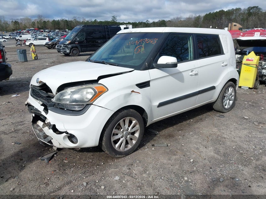 2013 Kia Soul +