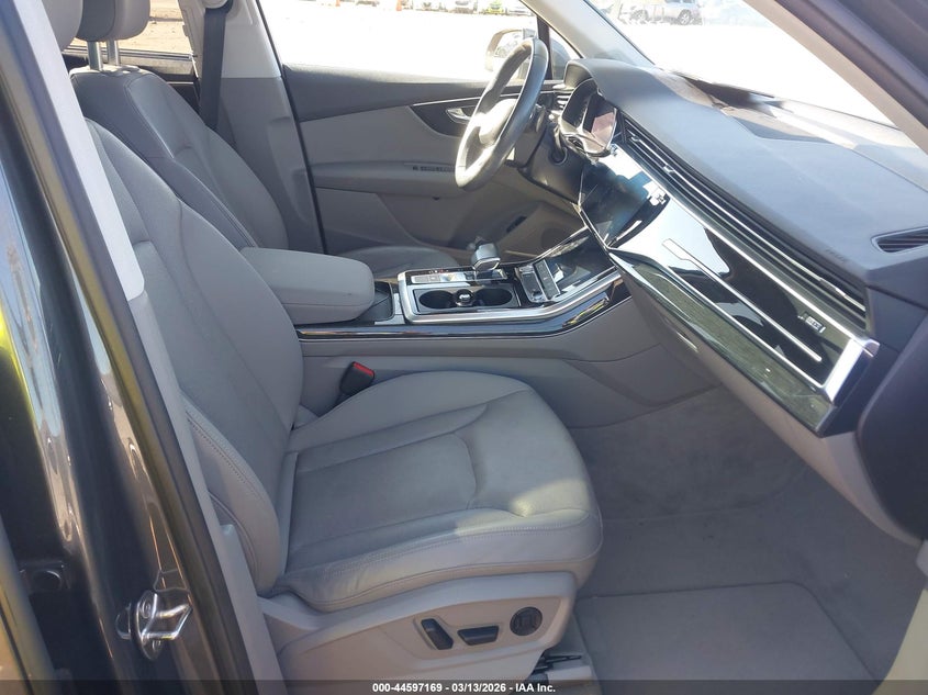 2020 Audi Q7 Premium Plus 45 Tfsi Quattro Tiptronic