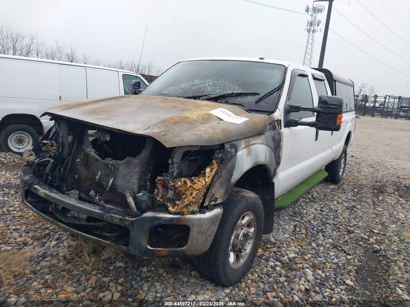 2016 FORD F-350 auction photo 2