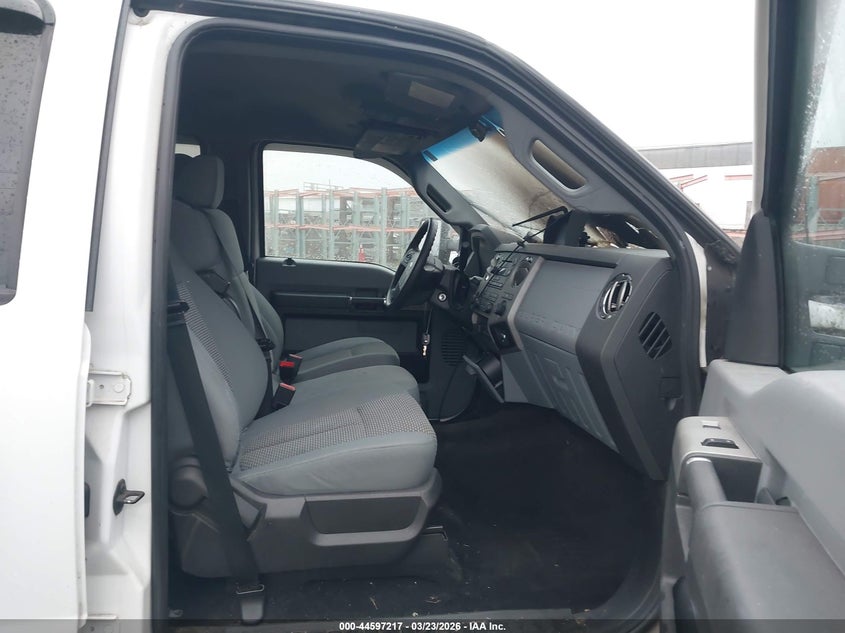 2016 FORD F-350 auction photo 5