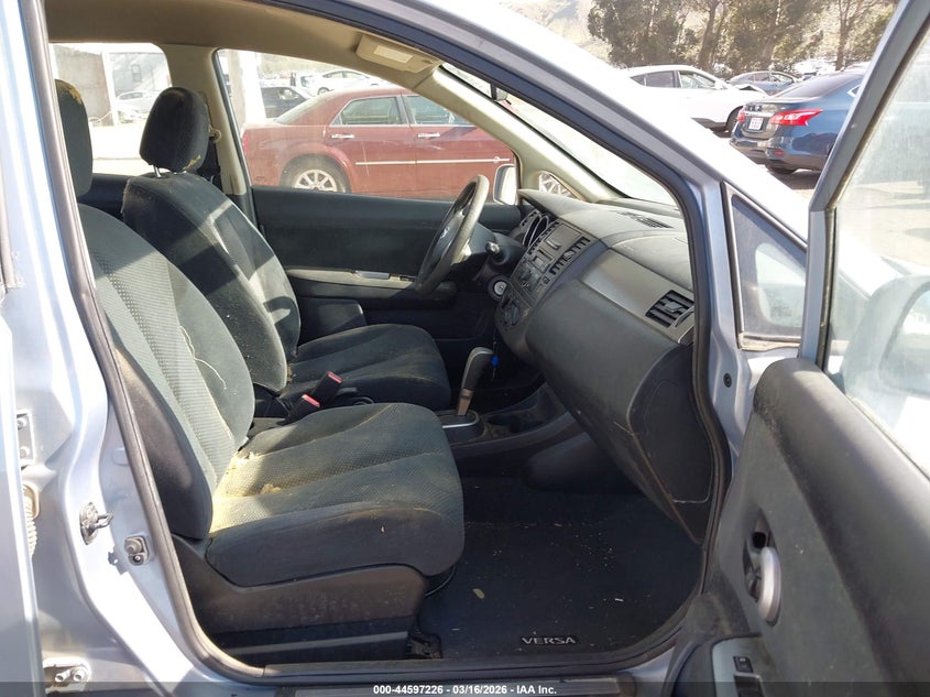 2012 Nissan Versa 1.8 S