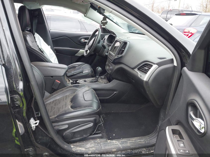 2022 Jeep Cherokee X 4X4