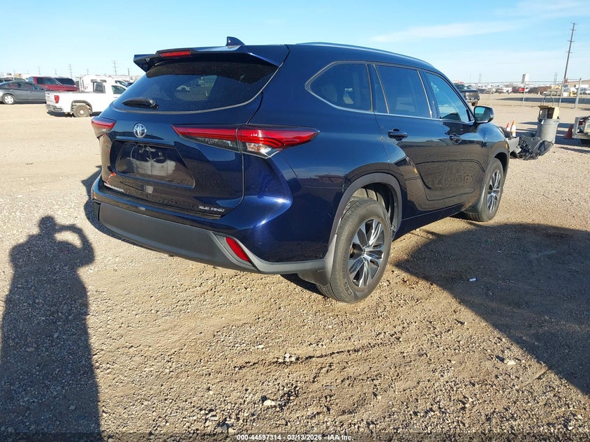 2021 Toyota Highlander Xle