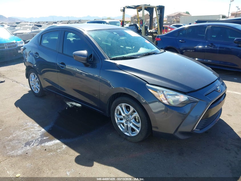 3MYDLBYV4HY177125 TOYOTA YARIS IA Photo 1