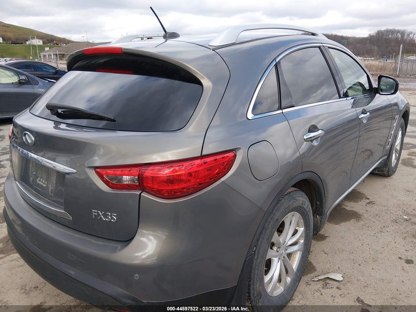 2011 Infiniti Fx35