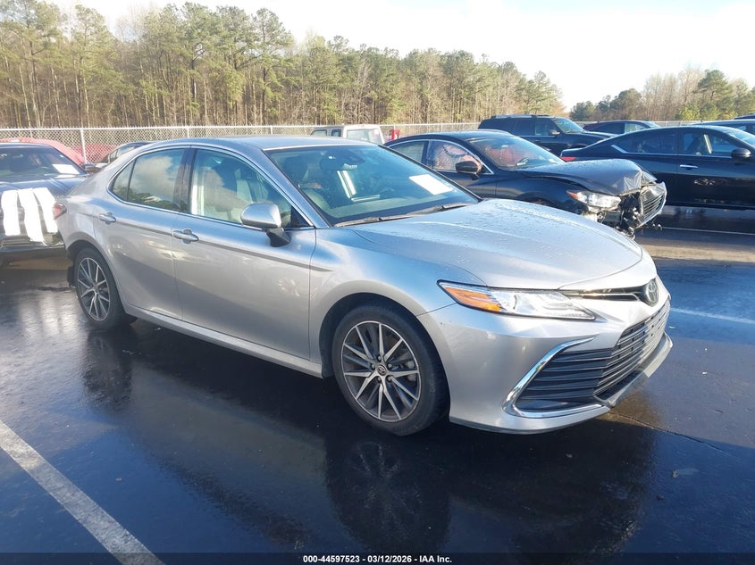 2023 Toyota Camry Xle