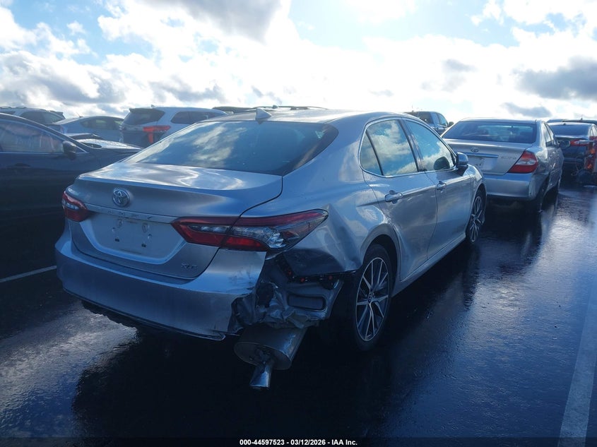 2023 Toyota Camry Xle