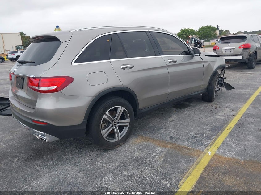 2019 Mercedes-Benz Glc 300