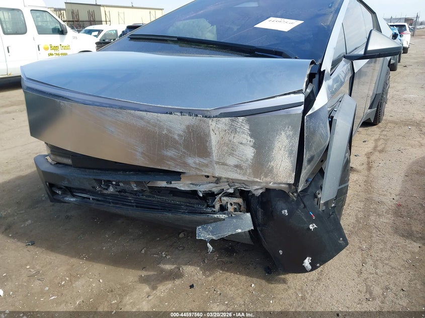 2024 Tesla Cybertruck All-Wheel Drive VIN: 7G2CEHED9RA053653 Lot: 44597560