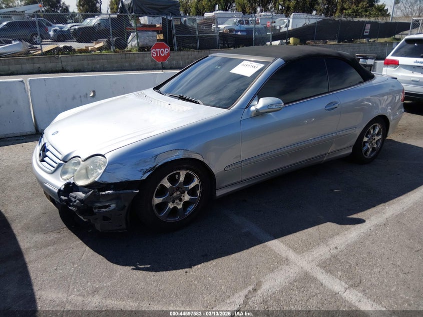 2004 MERCEDES-BENZ CLK 320 auction photo 2