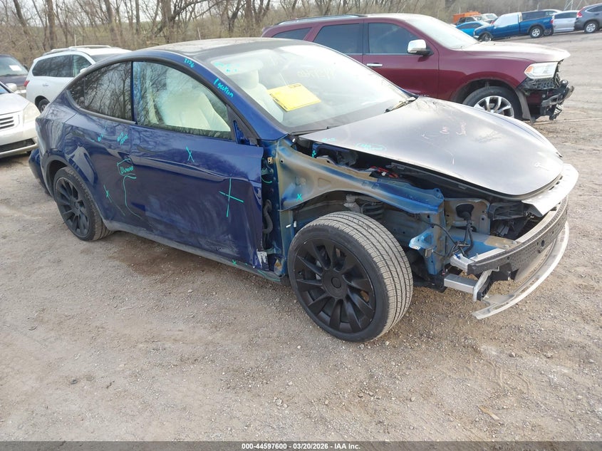 2021 Tesla Model Y Long Range Dual Motor All-Wheel Drive