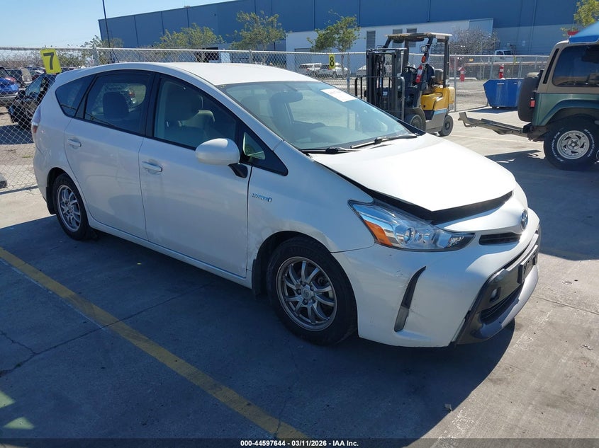 2015 TOYOTA PRIUS V FOUR