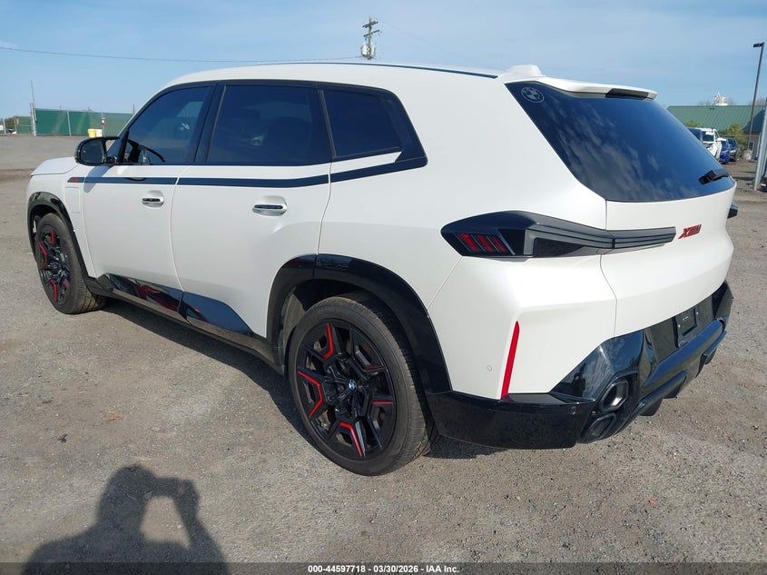 2024 BMW Xm Label Red