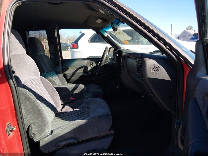 2001 Chevrolet S-10 Ls