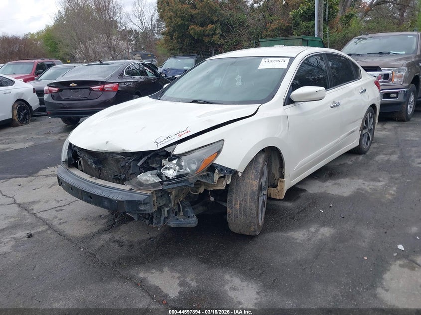 2016 Nissan Altima 2.5 Sr