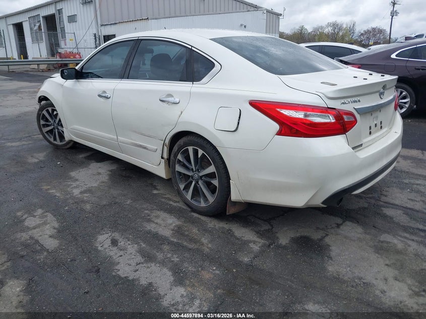 2016 Nissan Altima 2.5 Sr