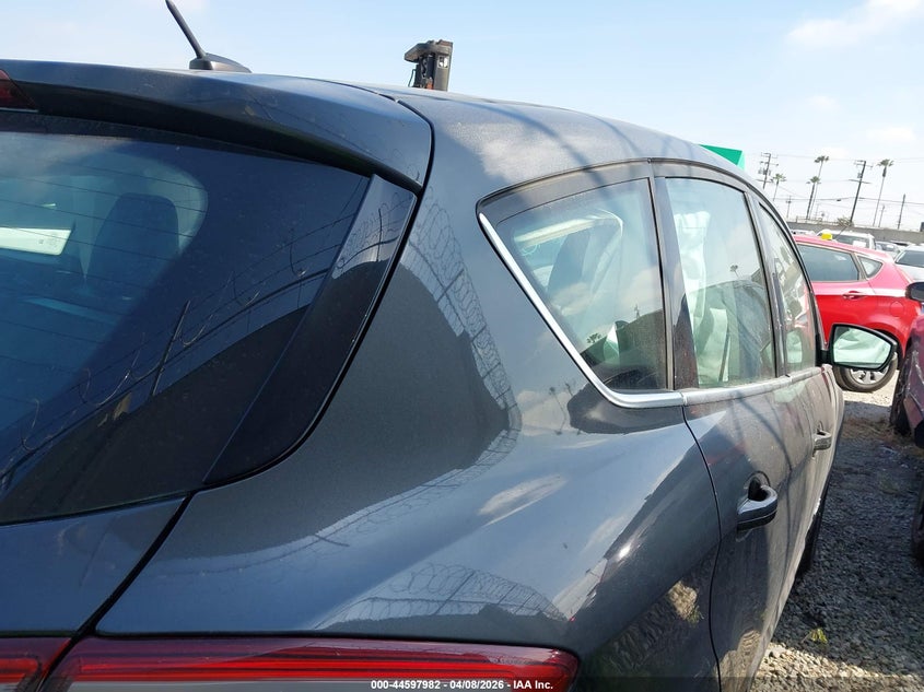 2017 Ford C-Max Hybrid Titanium