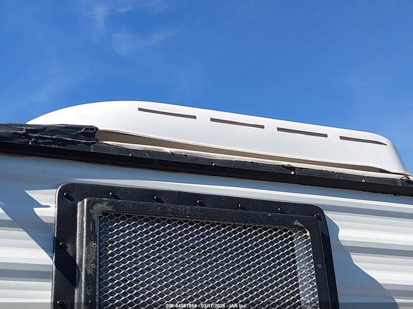 1UJBCOAJ1R7ZJ0204 2024 Jayco Camper White