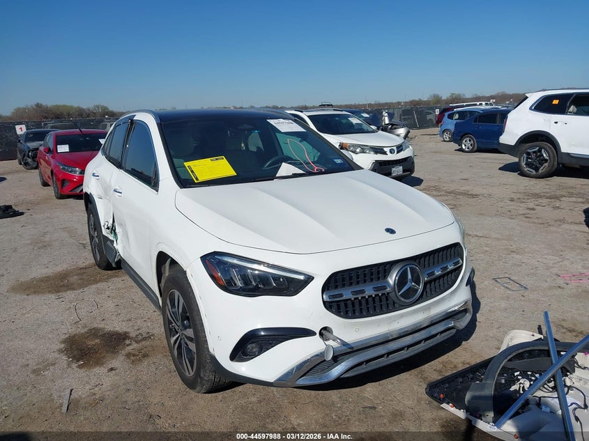 2024 MERCEDES-BENZ GLA 250