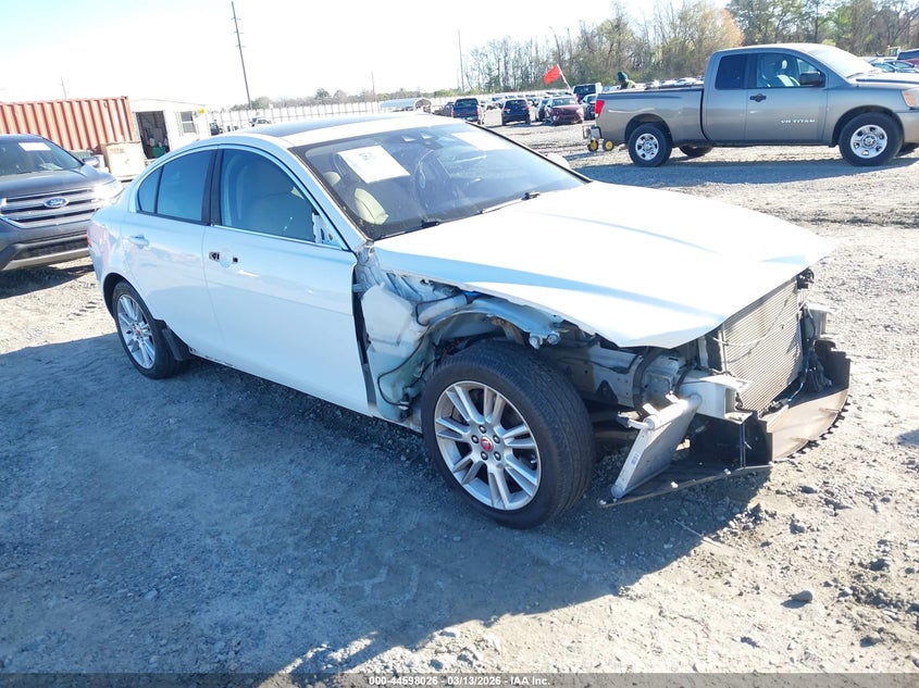 2018 Jaguar Xe 25T Premium