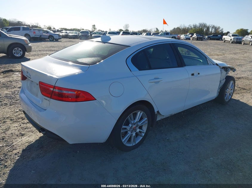 2018 Jaguar Xe 25T Premium