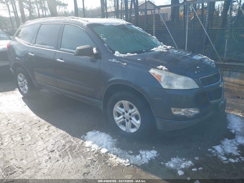 2011 Chevrolet Traverse Ls