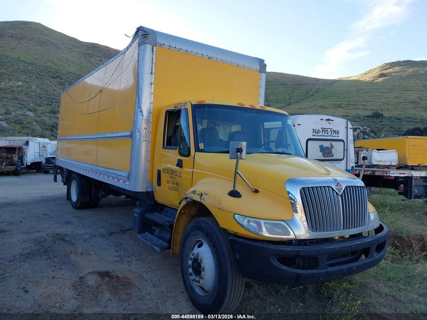 2019 International Durastar 4300