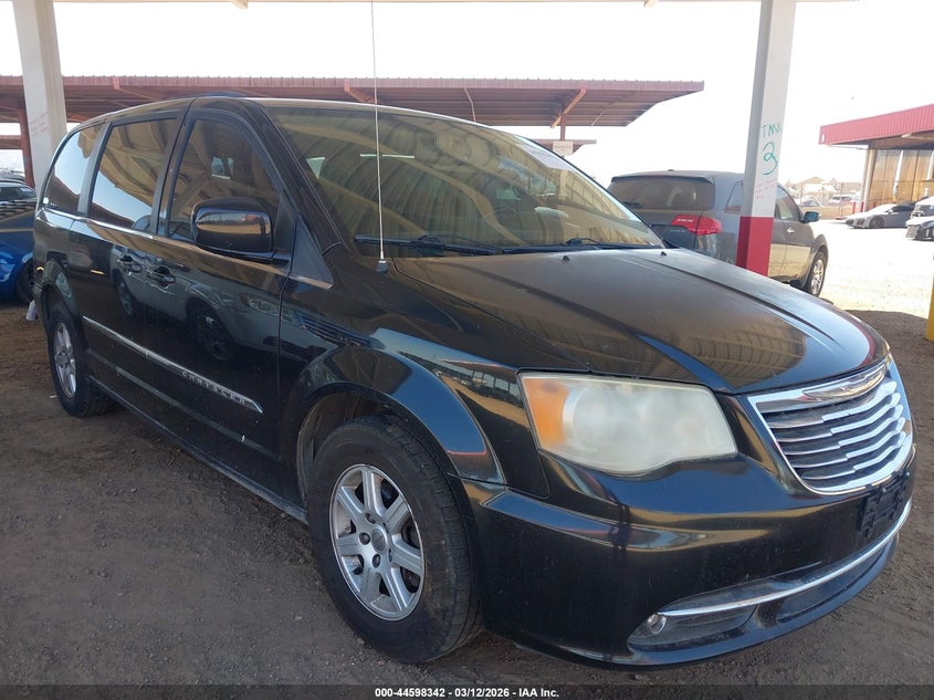 2013 Chrysler Town & Country Touring