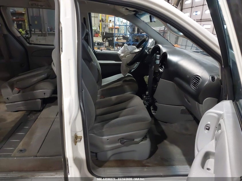 2005 Dodge Grand Caravan Sxt