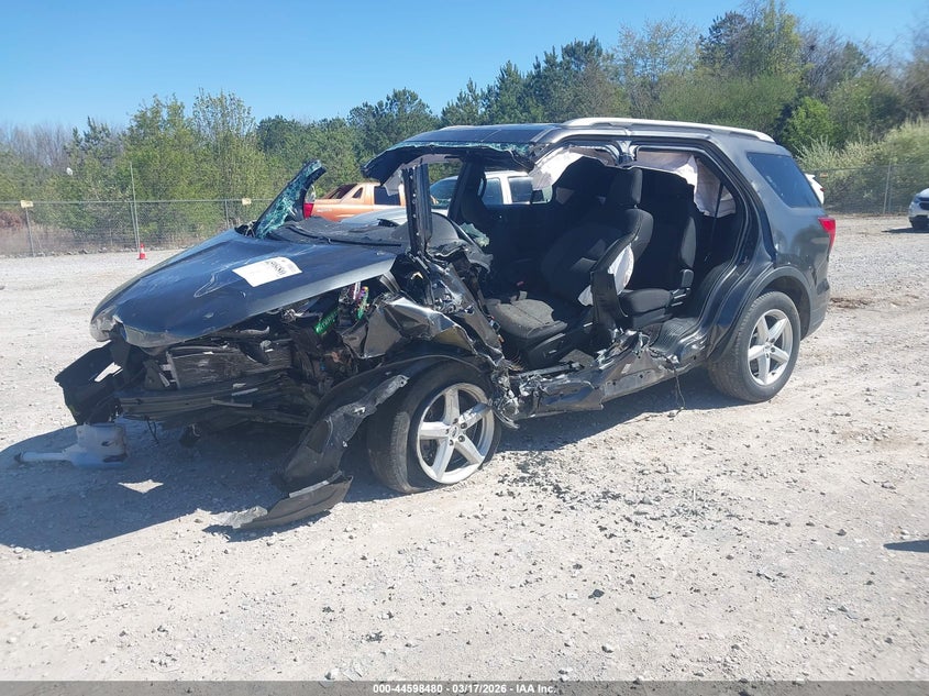 2019 FORD EXPLORER auction photo 2