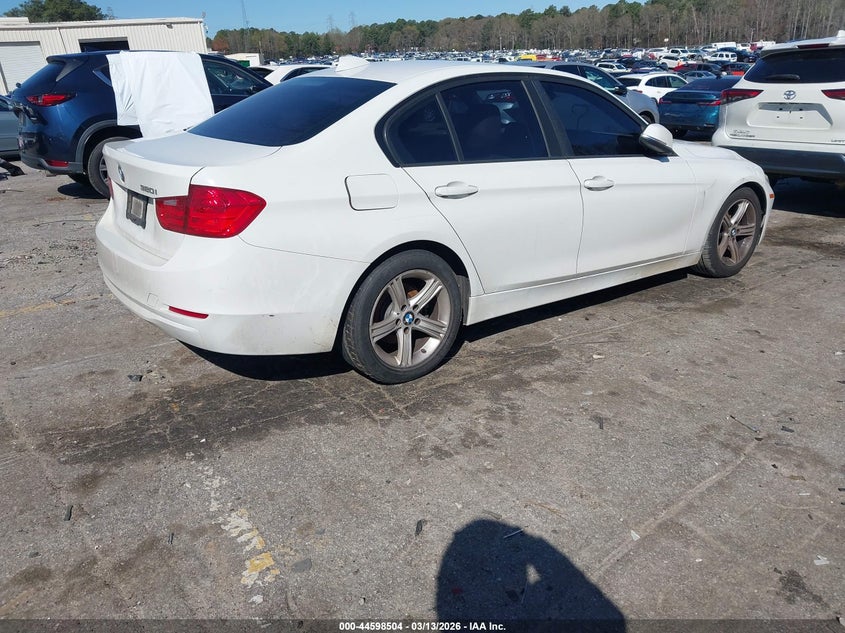 2013 BMW 320I