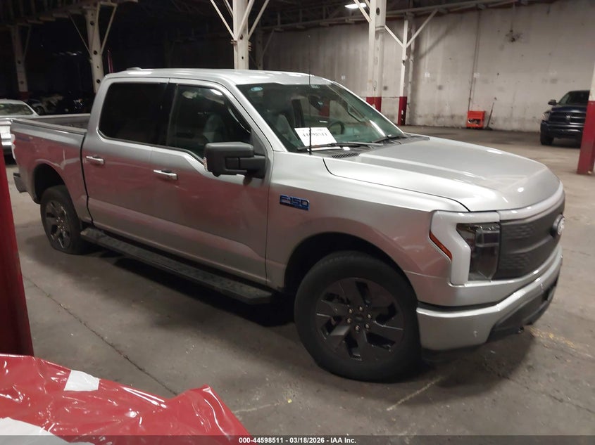 2025 Ford F-150 Lightning Flash