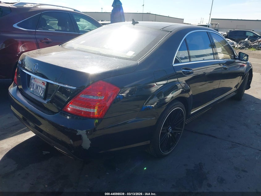2013 Mercedes-Benz S 550
