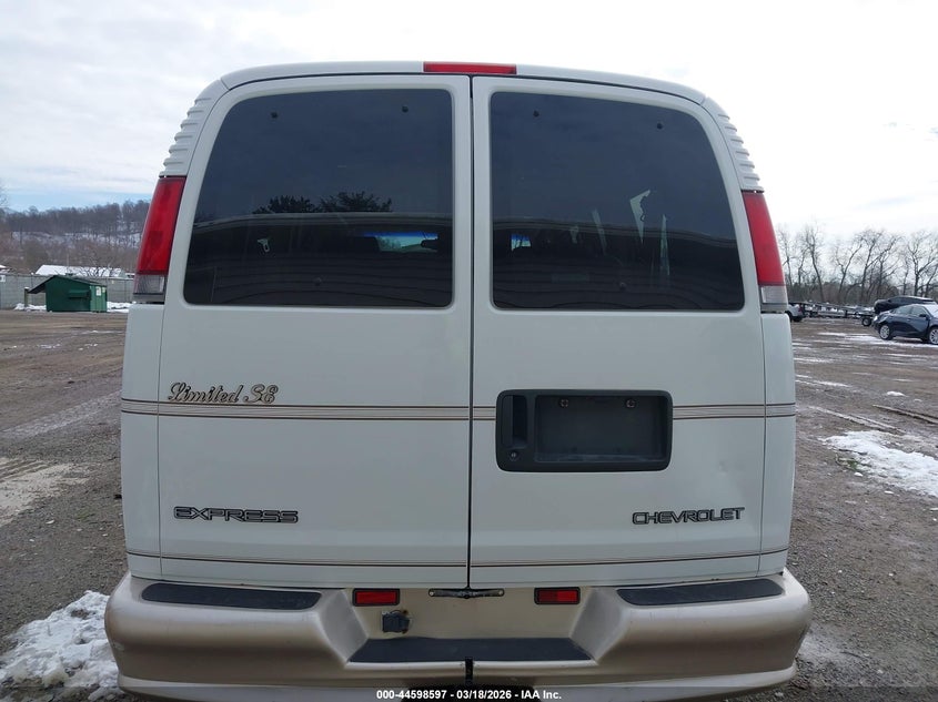 2000 Chevrolet Express Upfitter Pkg. VIN: 1GBFG15R9Y1113023 Lot: 44598597