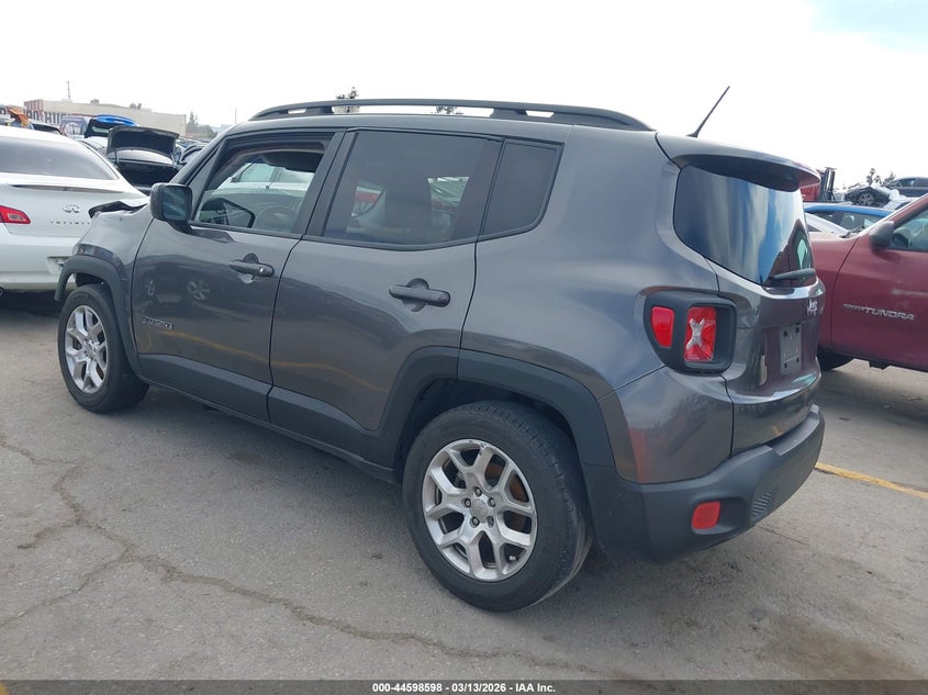2017 Jeep Renegade Latitude Fwd