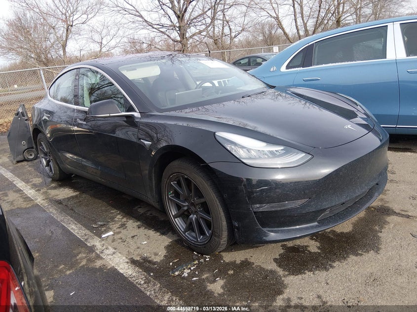 2018 Tesla Model 3 Long Range/Mid Range