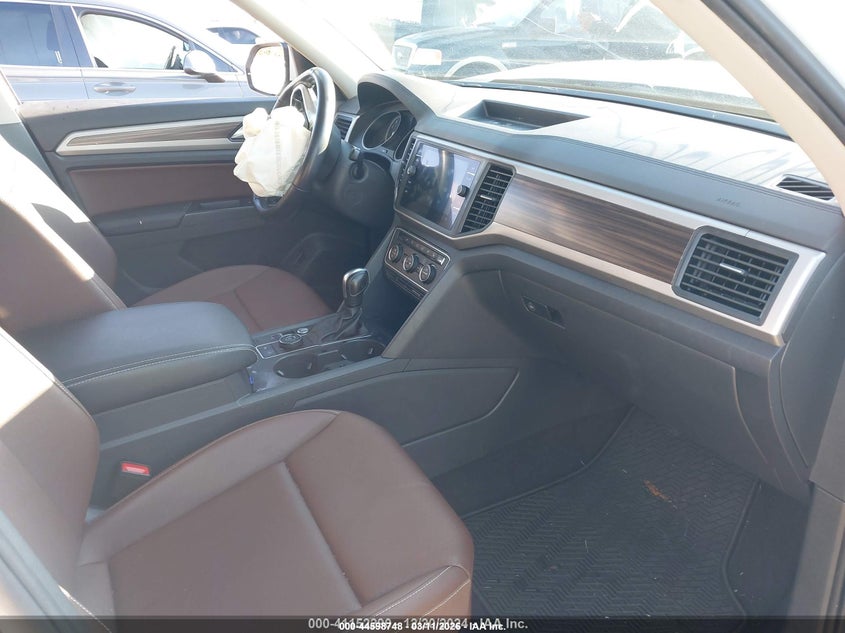 2021 VOLKSWAGEN ATLAS