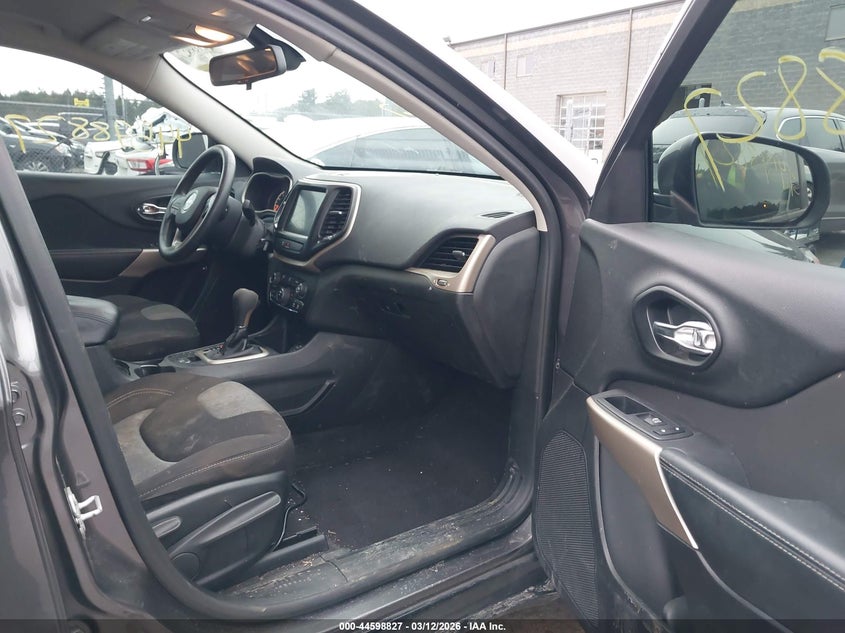 2018 Jeep Cherokee Latitude Tech Connect Fwd