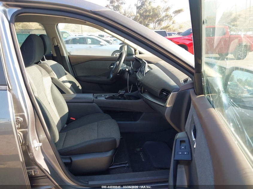 2022 Nissan Rogue Sv Fwd