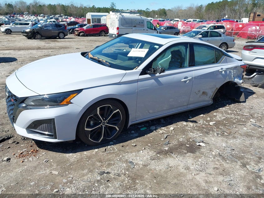 2024 Nissan Altima Sr Fwd